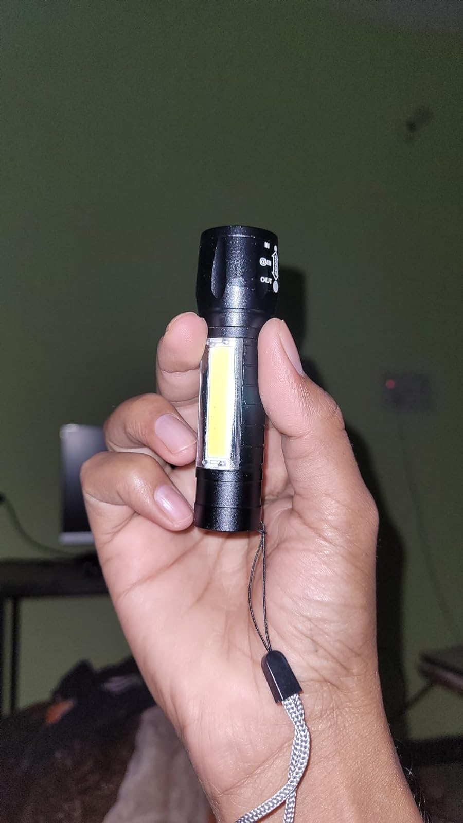 Super Bright Pocket Mini USB Rechargeable Torch Light